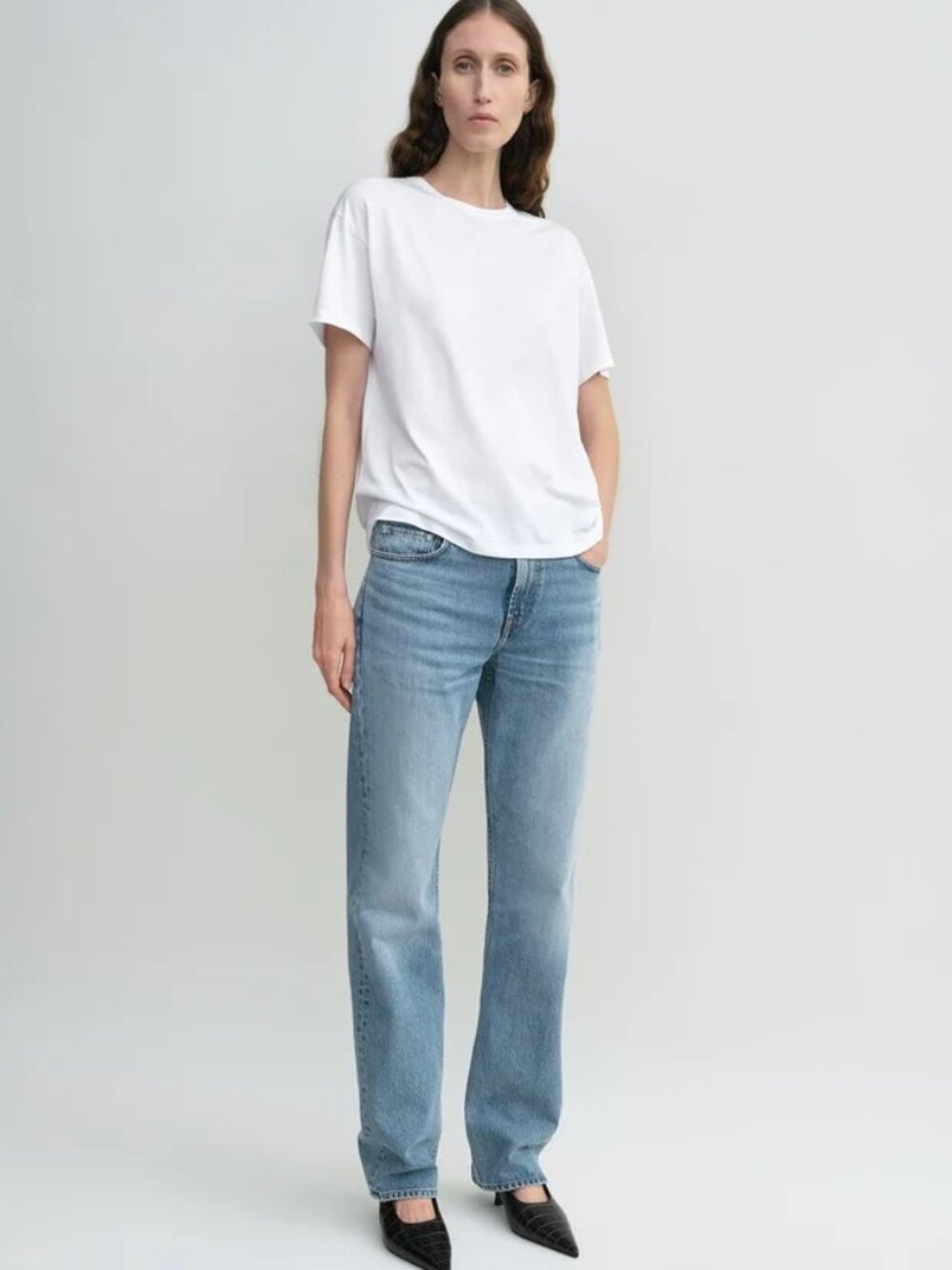 Totême Low Straight Jeans Color: True Vintage Size - 28